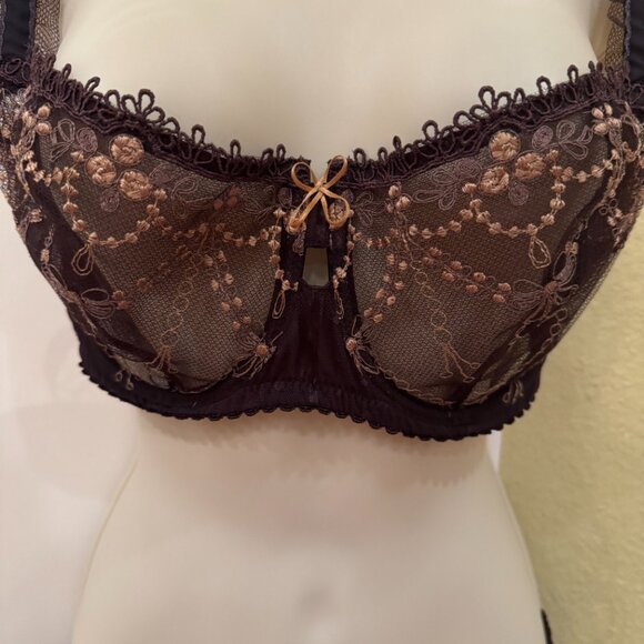 RARE Chantelle Paris Paris – Luxury Lace in Espresso & Gold--Exquisite Detailing - Picture 2 of 7